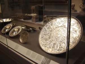 Classicism and the Early Middle Ages 142 011618-101-Classicism-Early-Middle-Ages-Medieval-Art-History