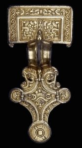 Anglo-Saxon England and Decoding Anglo-Saxon Art 41 Anglo-Saxon England and Decoding Anglo-Saxon Art