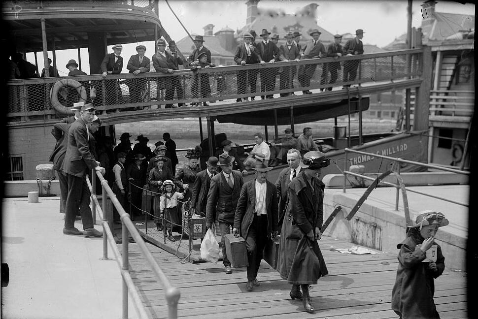 immigration-at-the-turn-of-the-20th-century-two-contemporary-accounts