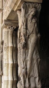 The Church of Saint-Pierre in Moissac: Art and Architecture along Medieval Pilgrimage Routes 29 The Church of Saint-Pierre in Moissac: Art and Architecture along Medieval Pilgrimage Routes