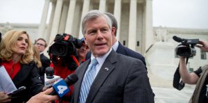 It's Nearly Impossible to Prosecute Politicians for Corruption 3 It's Nearly Impossible to Prosecute Politicians for Corruption