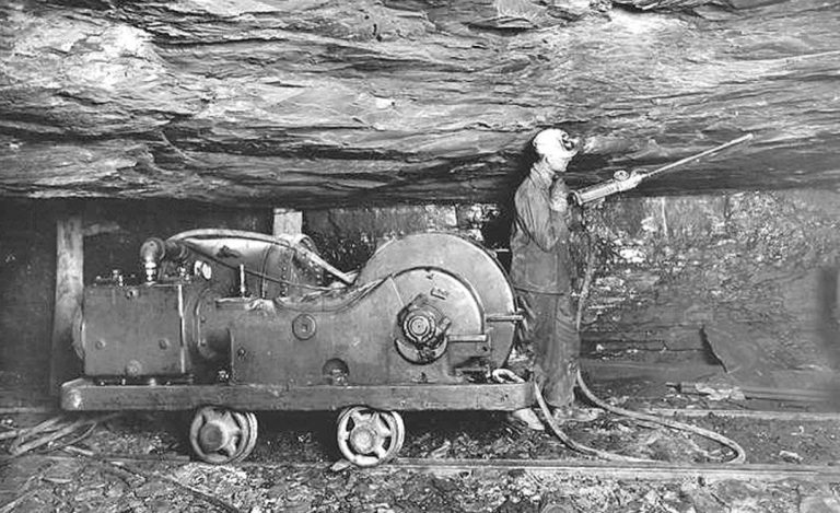 030418-15-Coal-Industrial-Revolution-History