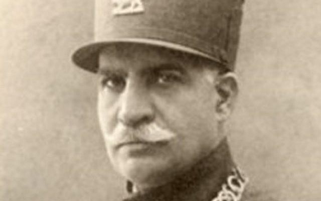 050418-34-Reza-Shah-Ayatollah-Iran