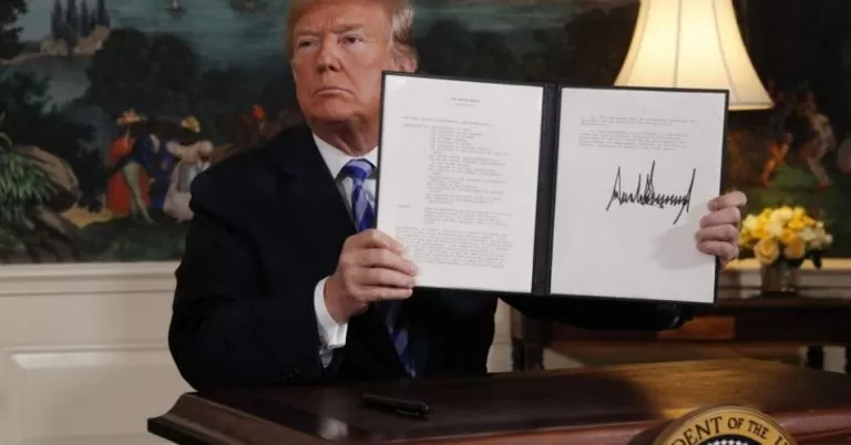 051218-32-Trump-Iran