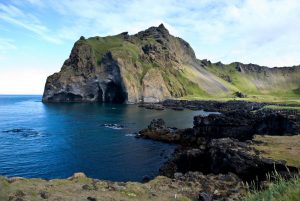 Scots and Irish May Have Settled Iceland a Century before the Vikings 21 Scots and Irish May Have Settled Iceland a Century before the Vikings