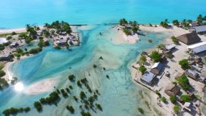 Climate Change and the Disappearing Islands of Kiribati 6 Climate Change and the Disappearing Islands of Kiribati