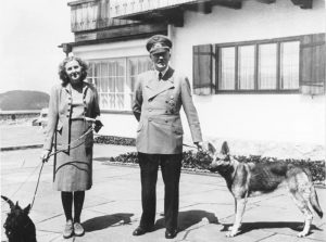 Top Five Myths about Hitler 163 Adolf Hitler und Eva Braun auf dem Berghof