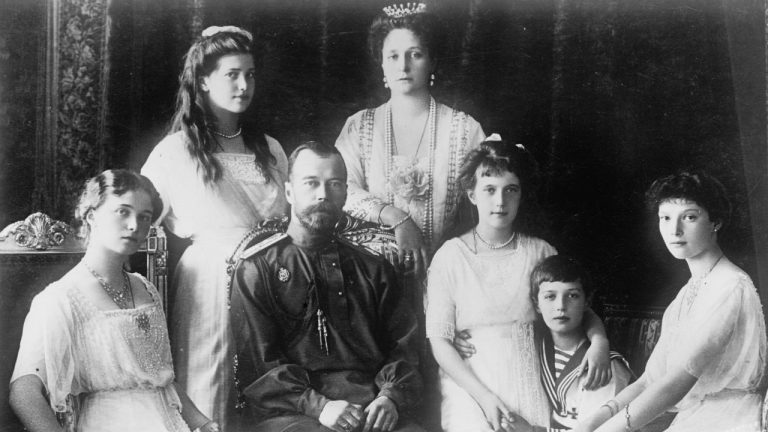 071518-04-Tsar-Nicholas-Alexandra-Russia-History