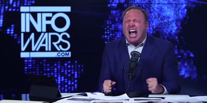 072618-01-Trump-Alex-Jones-Infowars