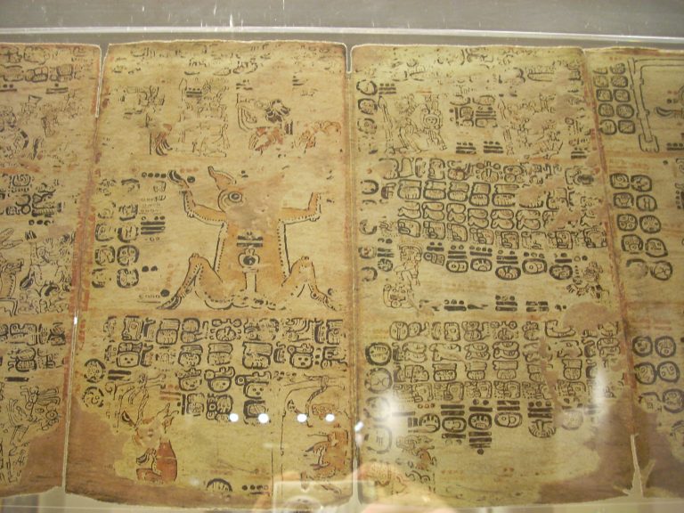 081218-18-Ancient-Medieval-Middle-Ages-Book-Scroll-Codex