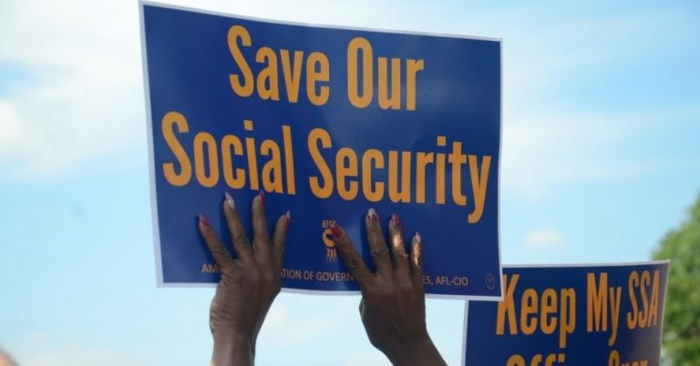 081418-05-Social-Security