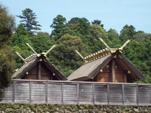 A History of Natural Balance in Japanese Shinto Architecture 24 A History of Natural Balance in Japanese Shinto Architecture