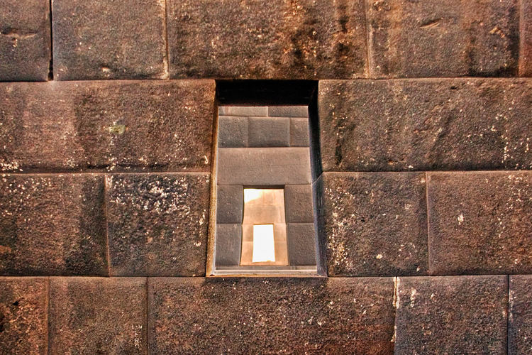 Nearly a thousand years ago, Inca masons fit this 12-angled stone