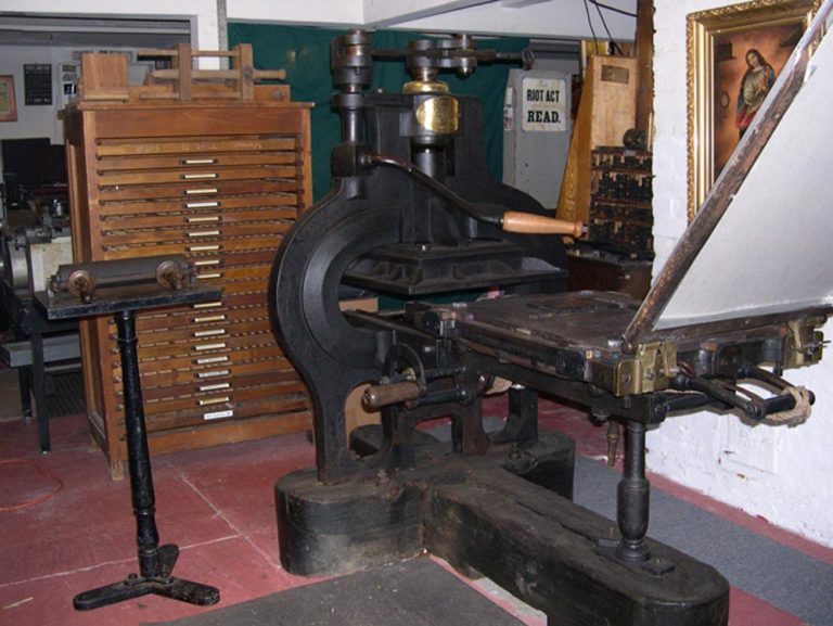 092318-20-Printing-Press-Media-History