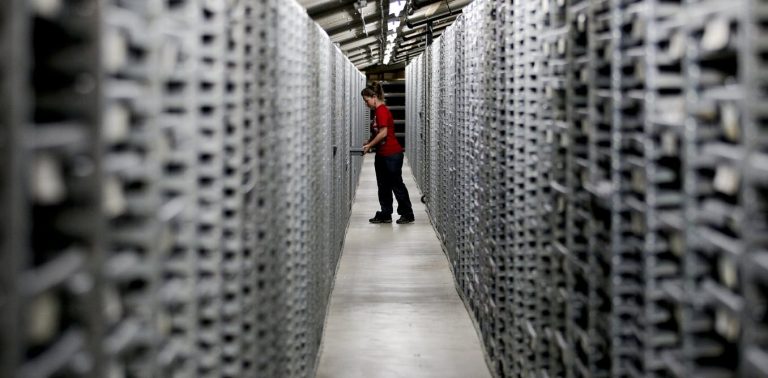 092918-41-Museums-Archeology-History-Fossil