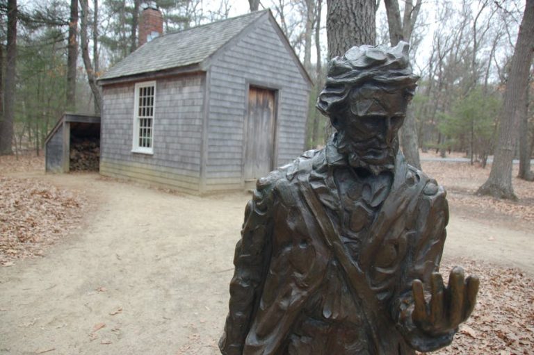 101518-11-Henry-David-Thoreau-Press-Media-Journalism
