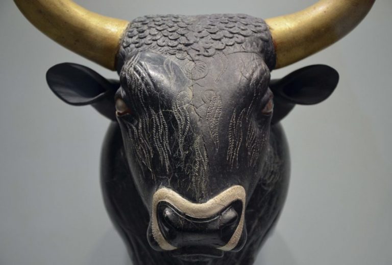 101818-124-Bull-Head-Rhyta-Rhyton-Art-History-Ancient-Minoa