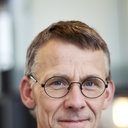 Right Wing Populism and Mediated Political Performances 57 Right Wing Populism and Mediated Political Performances