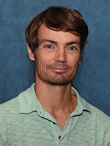 Why Our Partisan Identities Cause Us to Talk Past Each Other 17 Why Our Partisan Identities Cause Us to Talk Past Each Other