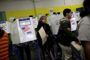 Extreme Political Polarization Weakens Democracy - Can the U.S. Avoid It?