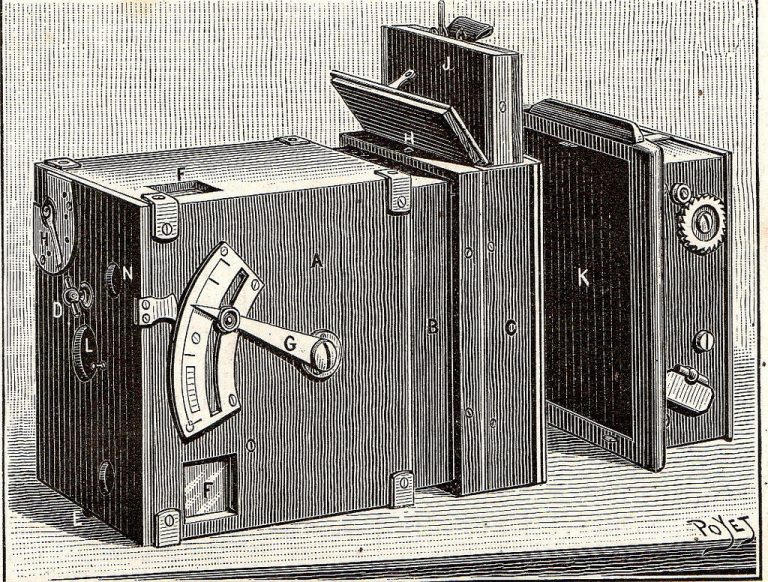 110818-38-History-Photography-Art