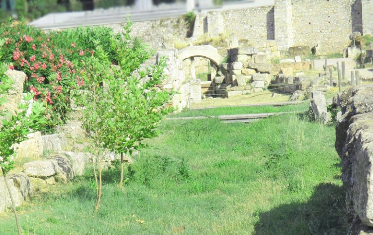 110918-17-Ancient-History-Greek-Greece-Environment-Climate-Philosophy