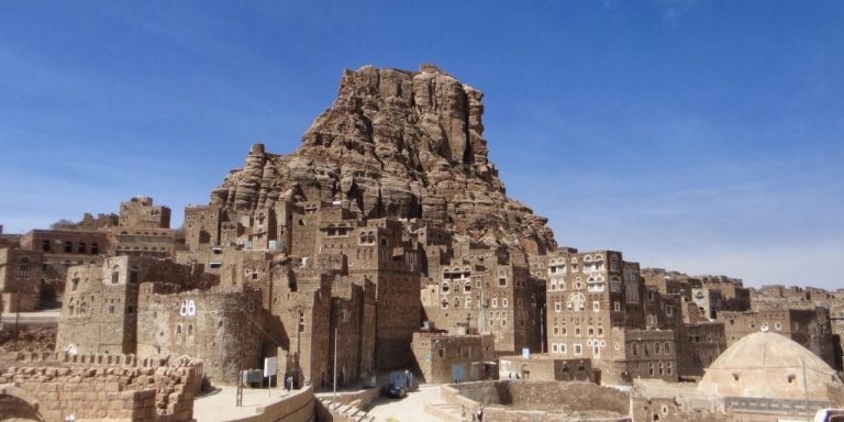 111618-27-Ancient-Medieval-Middle-Ages-Islam-History-Yemen