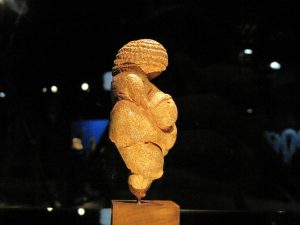 Women in the Stone Age 8 111718-25-History-Stone-Age-Prehistoric-Women