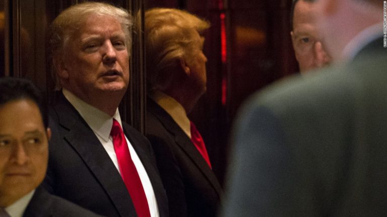 121518-30-Trump-Politics