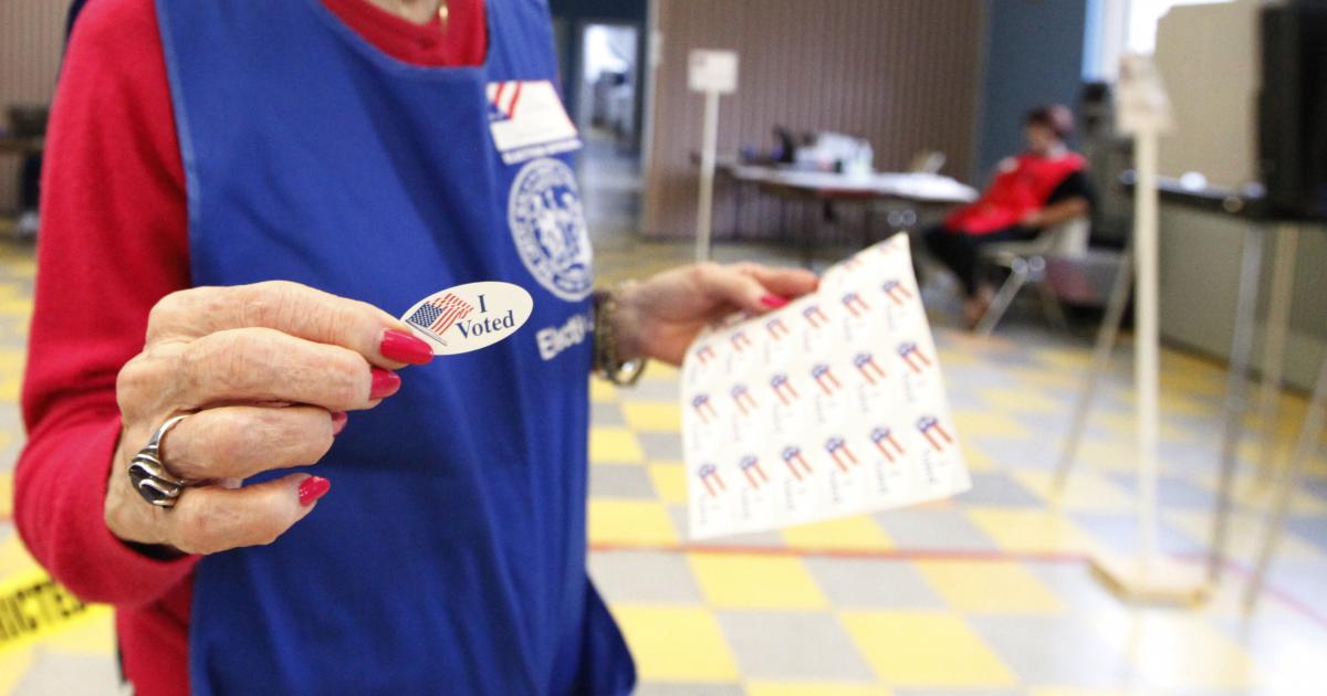 122618-34-Religion-Politics-Atheism-Atheist