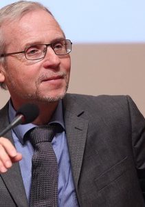 The 'Horns of Moses' in Artistic, Literary, and Archaeological Context 23 The 'Horns of Moses' in Artistic, Literary, and Archaeological Context