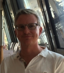 Auerbach's Simplicity: 'A Keen Eye for the Obvious' 11 Auerbach's Simplicity: 'A Keen Eye for the Obvious'