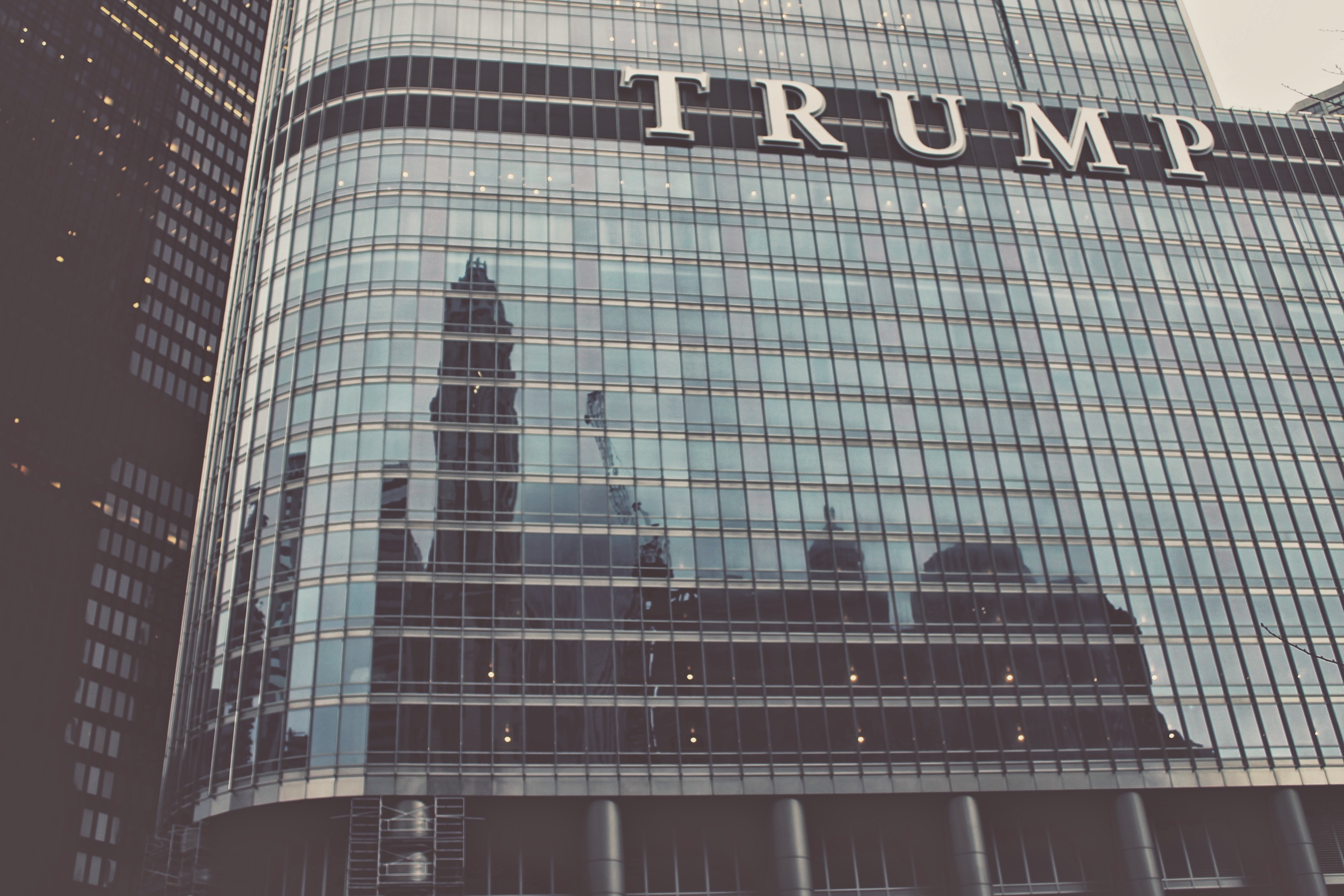 Trump, Inc.: Business is Getting Worse for the Trump Brand 1 011719-18-Trump-Politics