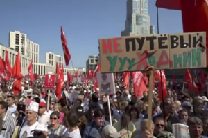 What Do the Russians Think About Trump, Putin, and America? 14 012719-16-Trump-Russia-Putin