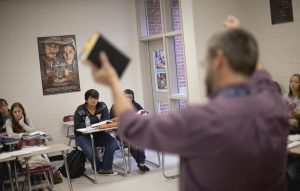 Bible Class in Public Schools: An Old, Divisive Culture War Resurfaces 3 020419-01-Education-Religion