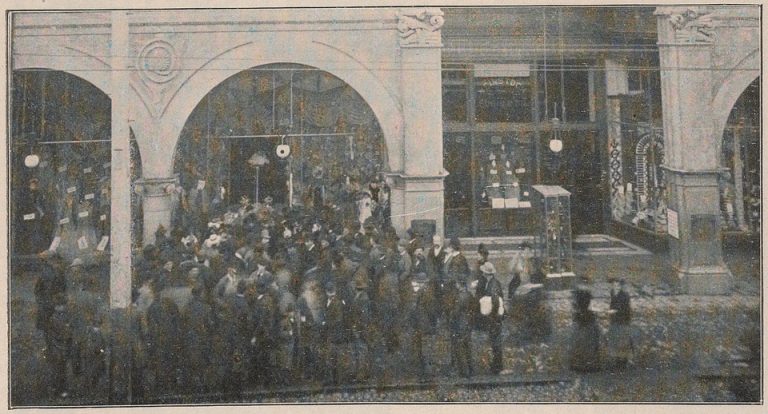 021219-28-L-Frank-Baum-Vanishing-Lady-History