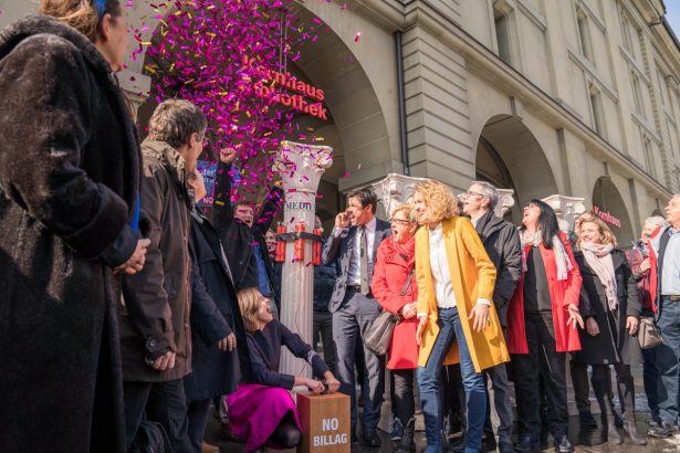 022619-12-Trump-Politics