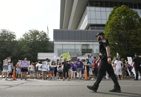 Purdue Pharma Bankruptcy Filing Makes Lawsuits against It Slower and Costlier 5 Purdue Pharma Bankruptcy Filing Makes Lawsuits against It Slower and Costlier