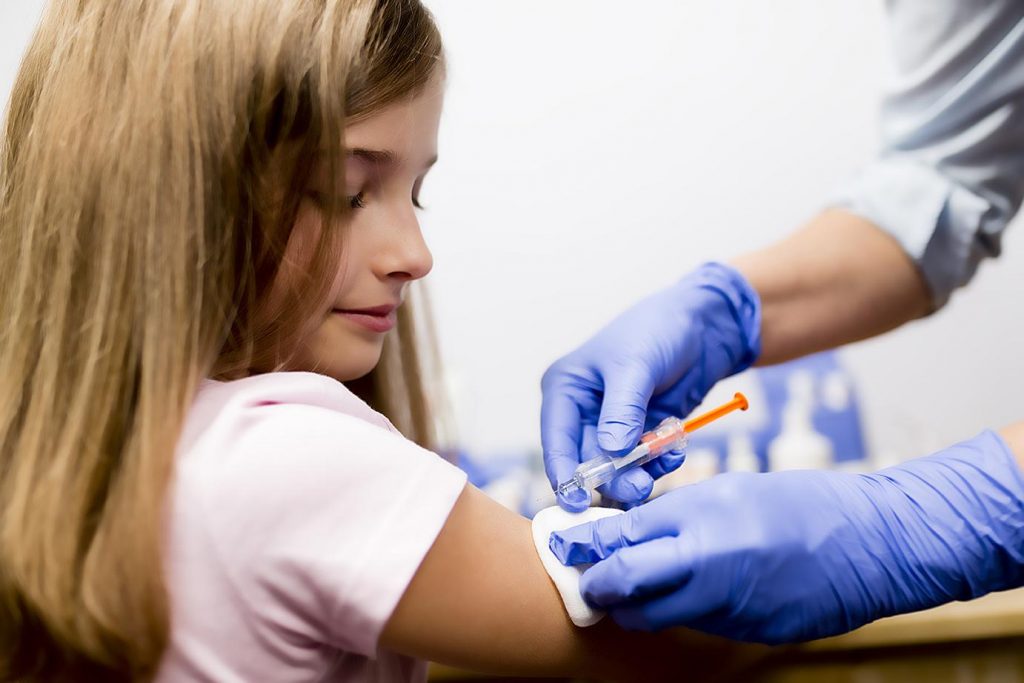 Anti-Vaxxers Appear to Be Losing Ground in Online Vaccine Debate
