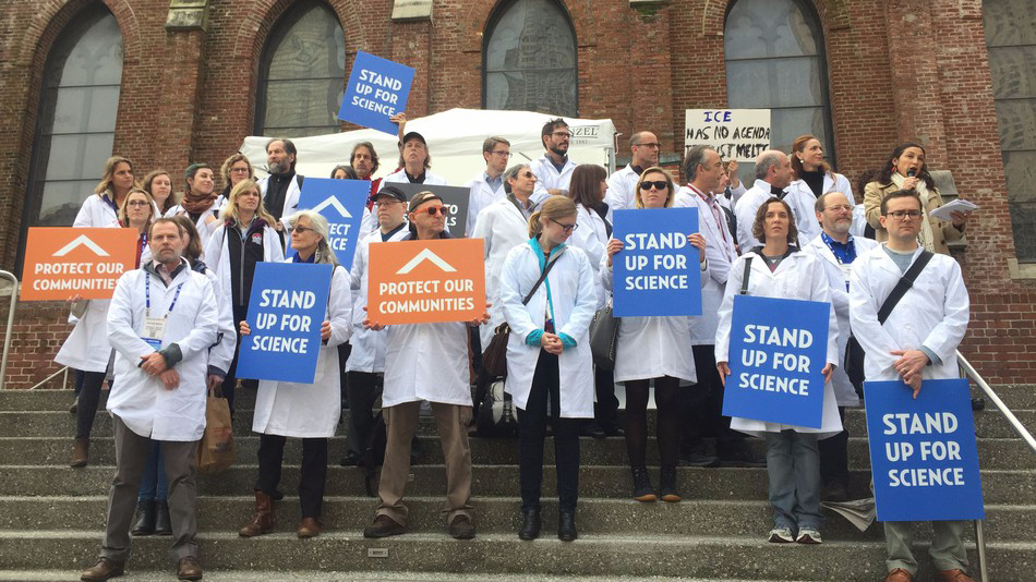 040819-28-Science-Critical-Thinking