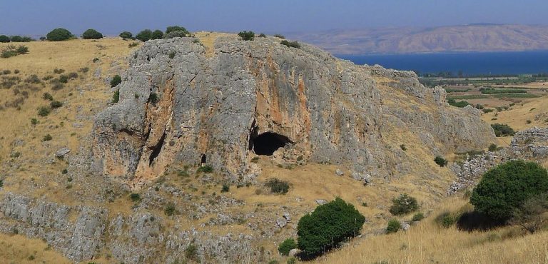 042619-03-Palestine-Archaeology