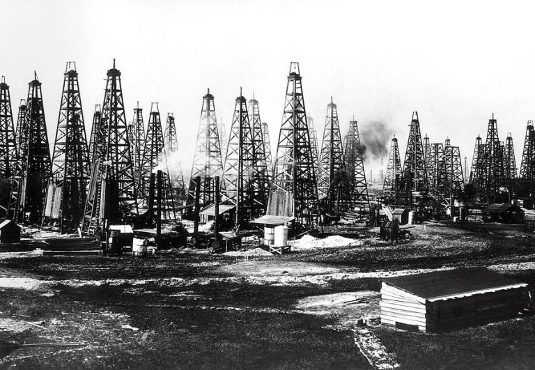 The Oil Age: Refinement and Development in the 19th Century 11 043019-41-History-Oil