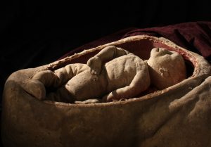 Mother Machine: An ‘Uncanny Valley’ in Eighteenth-Century Medicine 8 050719-36-History-Medicine-William-Smellie-Women