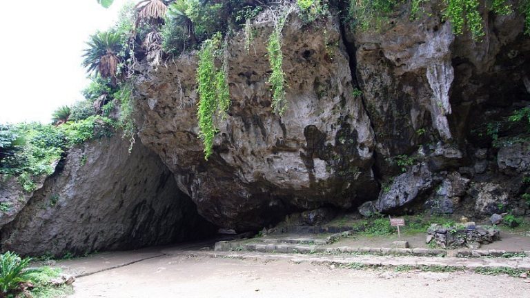 052919-58-History-Japan-Okinawa-Utaki-Religion-Mythology