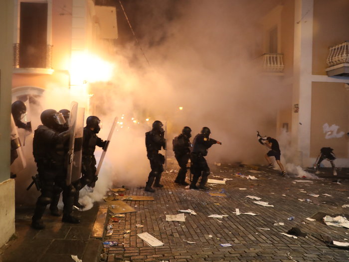 Streets a 'War Zone' As Protesters Call for Puerto Rico's Governor to Resign