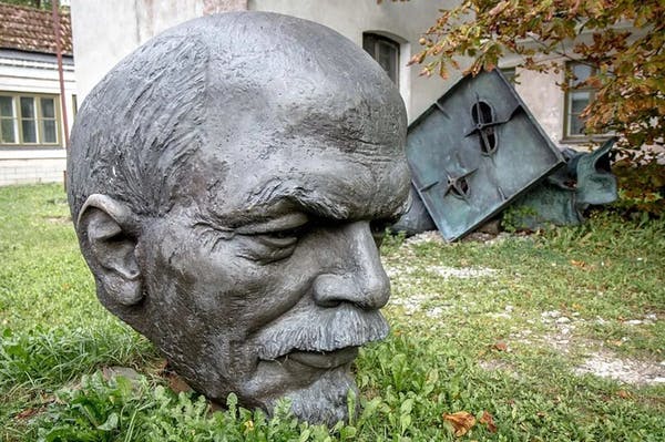 A Confederate Statue Graveyard to Bury a Defeated Ideology