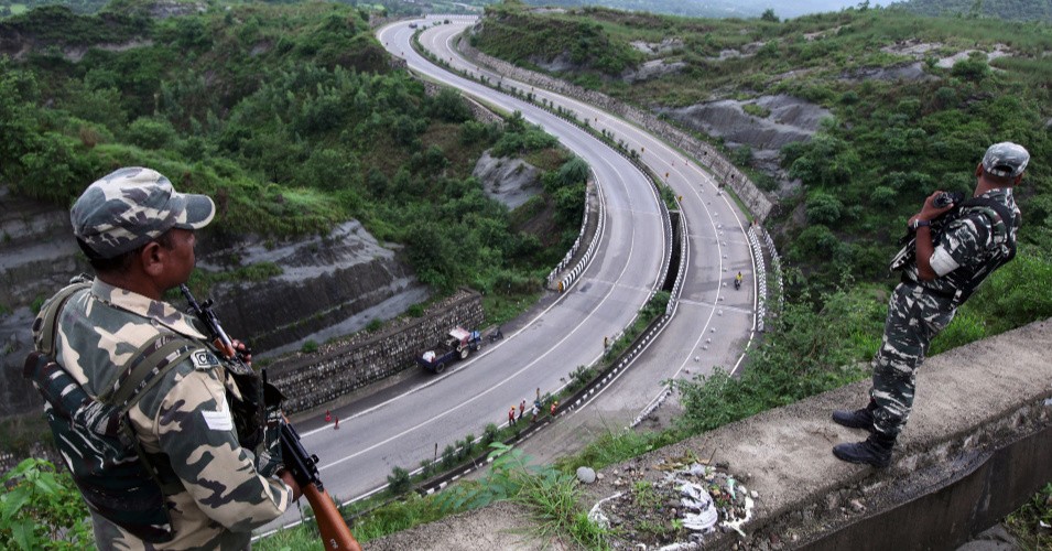 081419-04-India-Kashmir