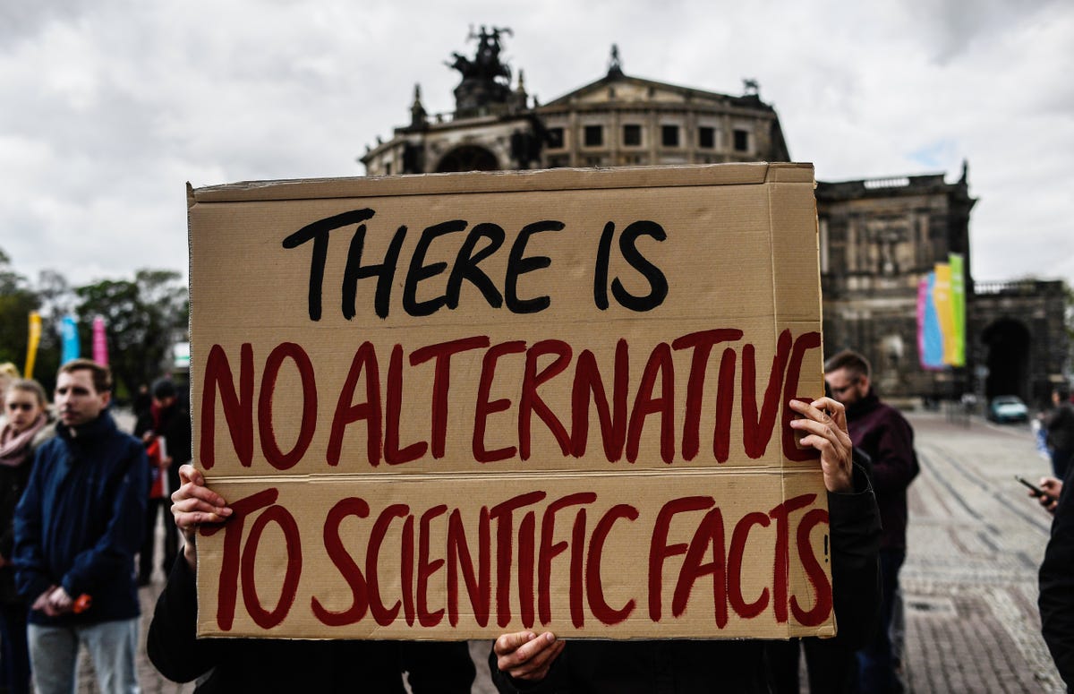 092519-06-Science-Trump-Politics