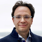 What Happens When Political Bubbles Collide