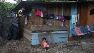 100419-07-Central-Latin-America-Immigration